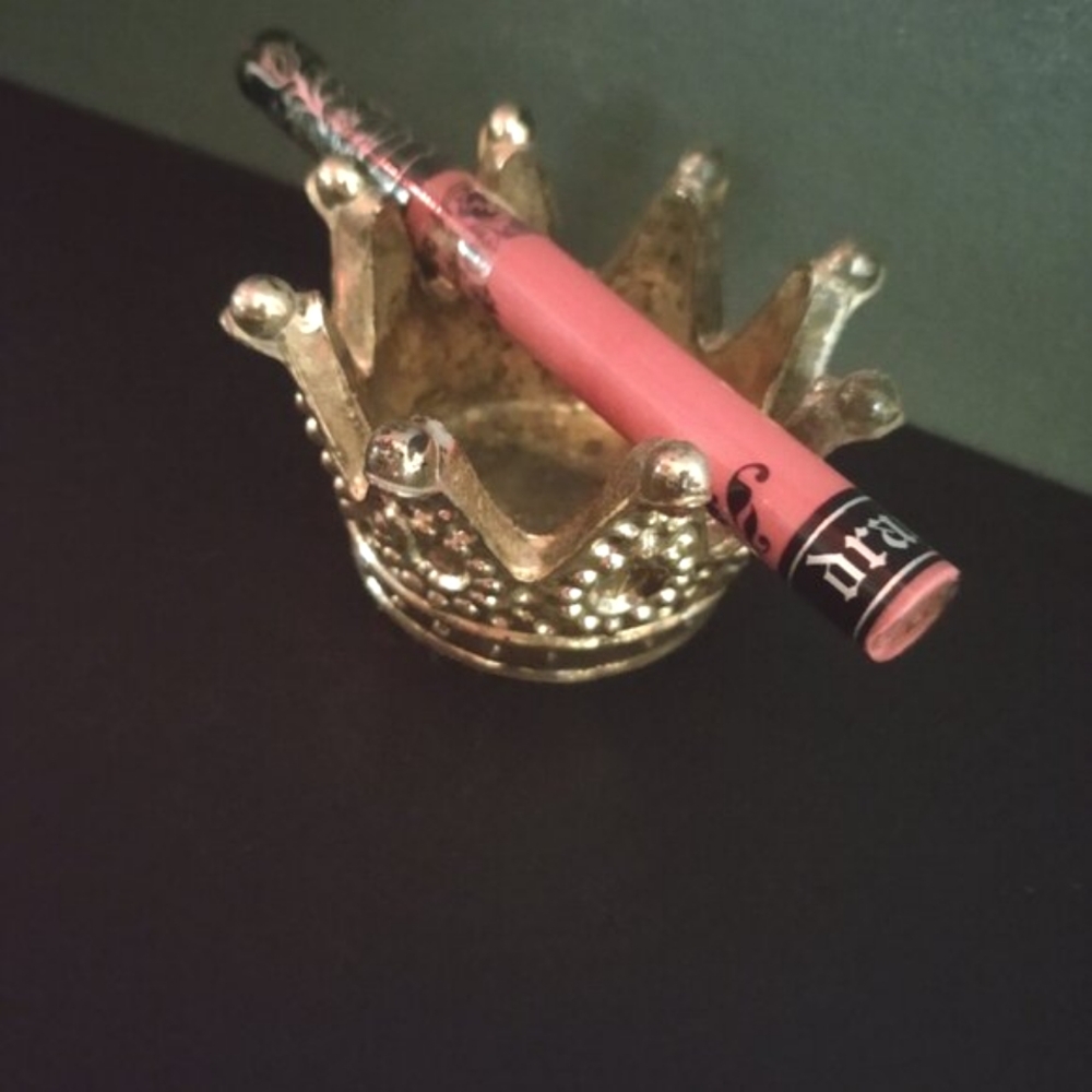 NWT 🩷 Pink Lip-Gloss by Dragon
